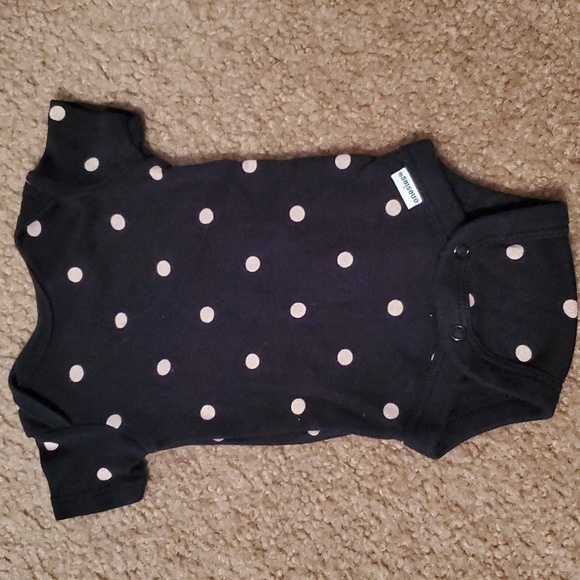 Carter's/Gerber Infant Girl's One Piece Bodysuits Size NB Set of 6 - Picture 6 of 13